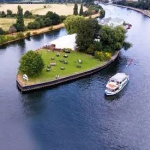 Raven’s Ait