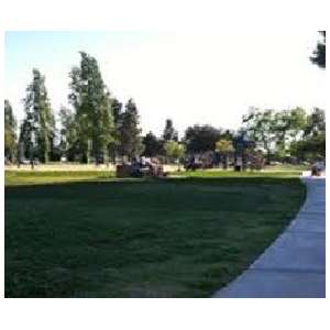 LION 1 & 2 PARK, LAKE ELIZABETH PARK,
